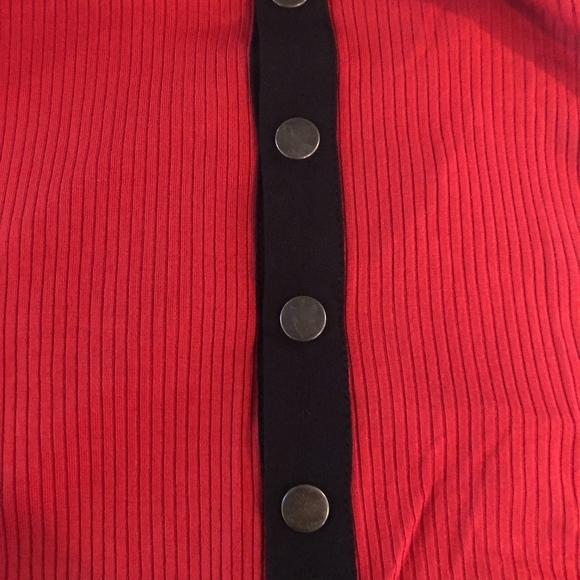 MATTY M Ribbed Cowl Neck Snap Side Sweater Top Red - Picture 4 of 4